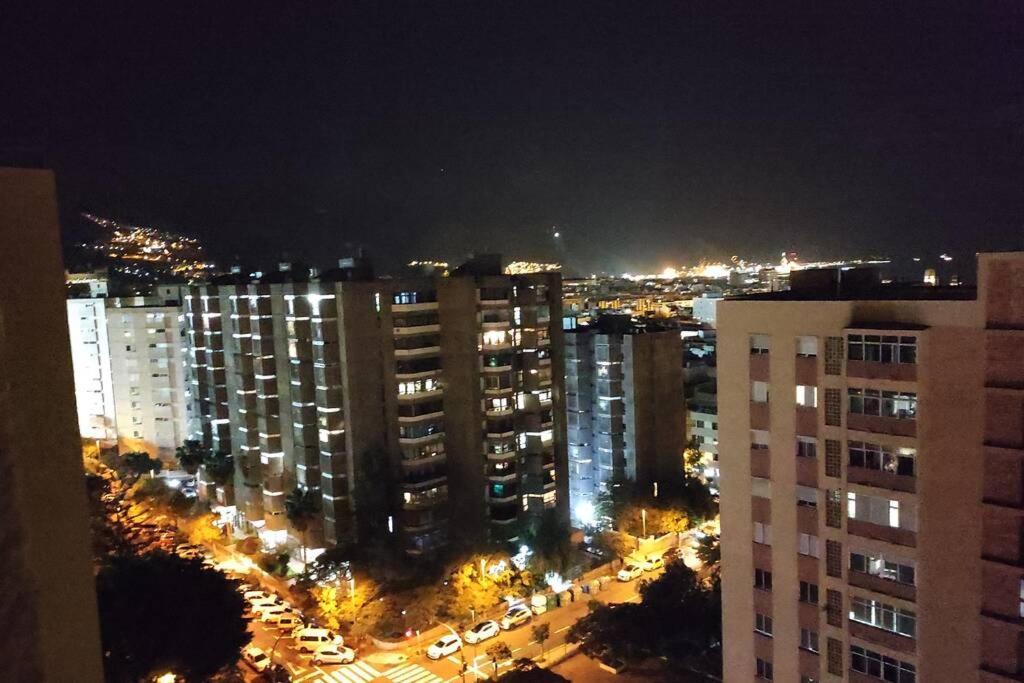 Apartamento Bien Situado - Buenas Conexiones 圣克鲁斯-德特内里费 外观 照片