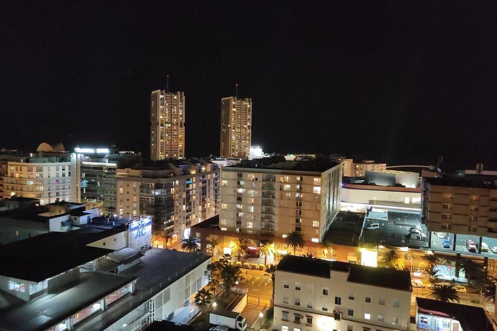 Apartamento Bien Situado - Buenas Conexiones 圣克鲁斯-德特内里费 外观 照片